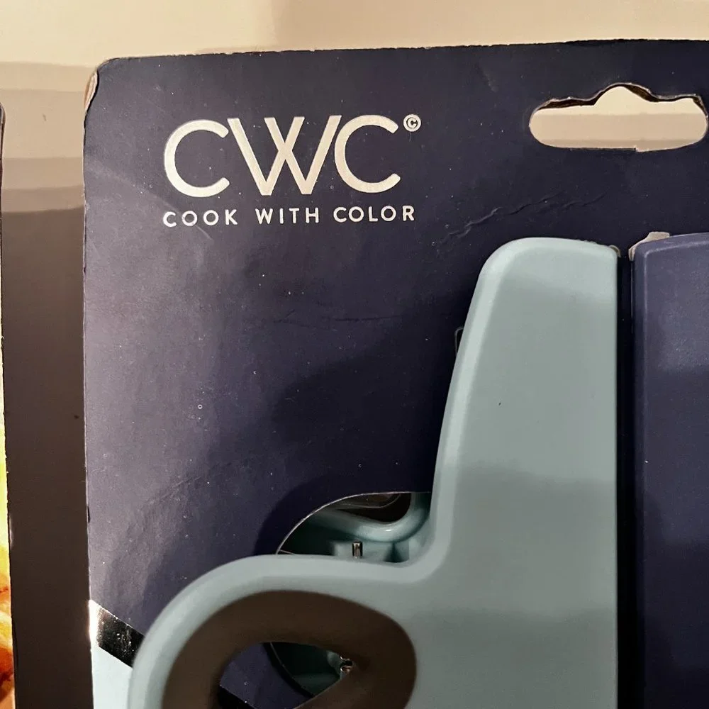 CWC Cook with Color magnetic chip